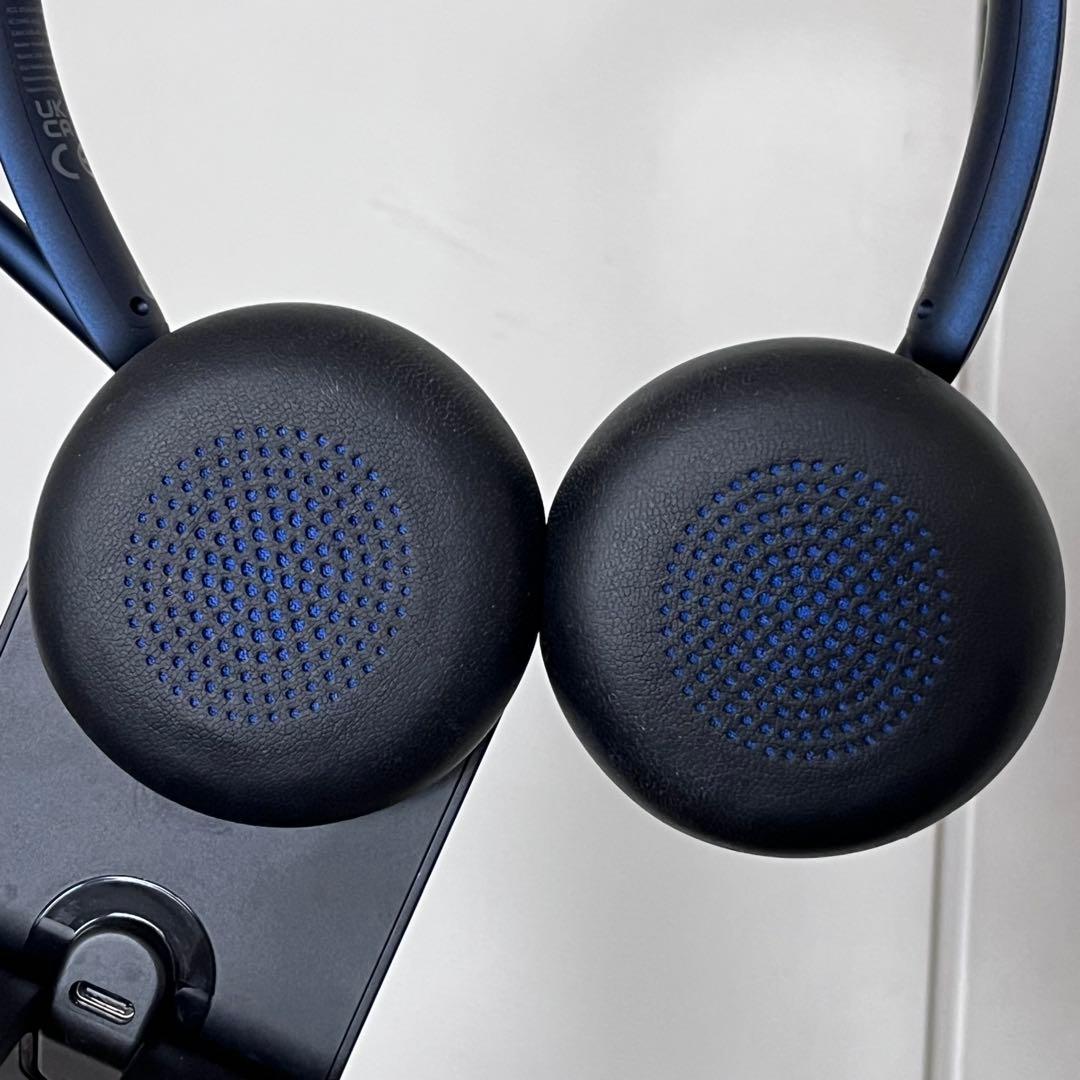 Anker PowerConf H700 ケース、スタンド付