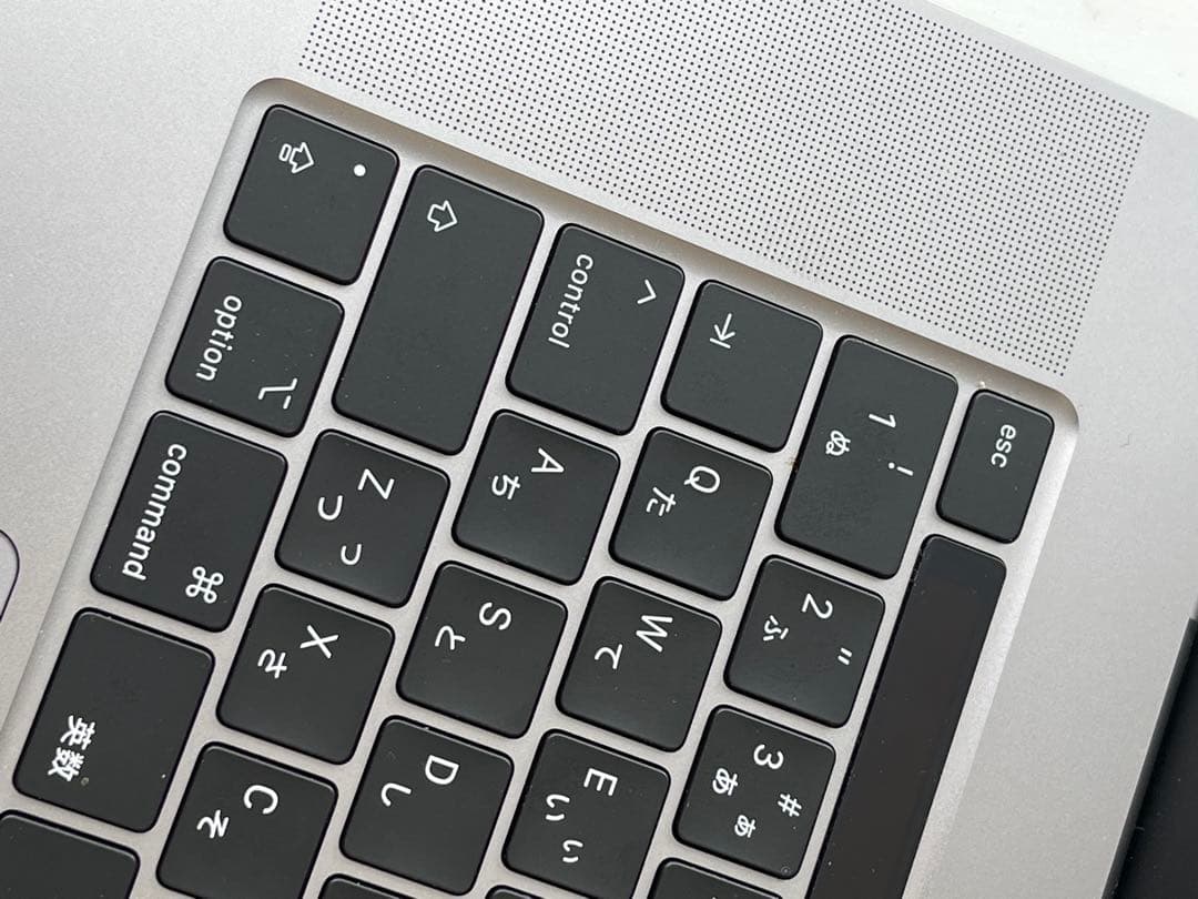 MacBook Pro 16インチ（美品・使用少）