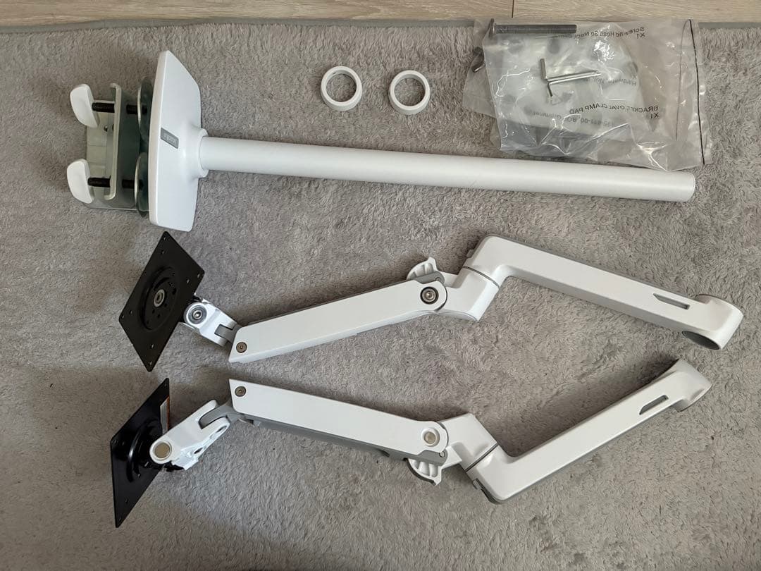 エルゴトロンデュアルモニターアーム　ロングポール白