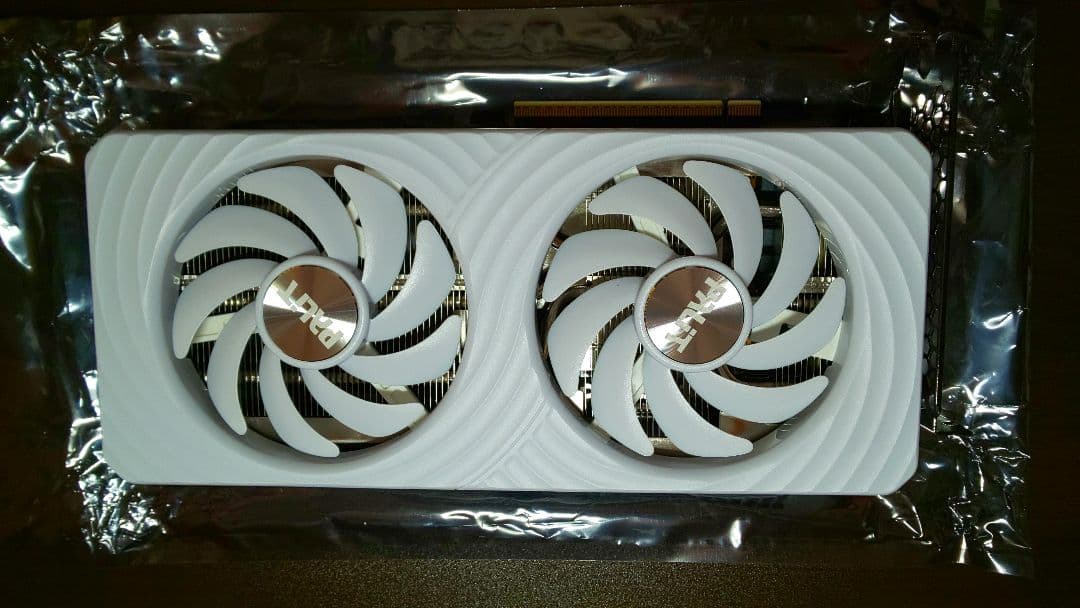 グラフィックボード・グラボ・ビデオカード Palit GeForce RTX 5060 Ti White OC 16GB