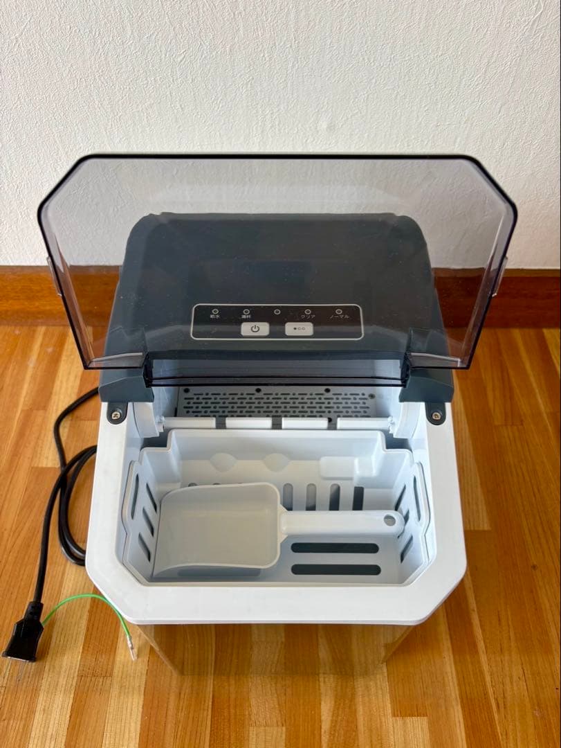 【極美品】 サンコー　透き通った氷がつくれる高速製氷機「クリアアイスゴロン」