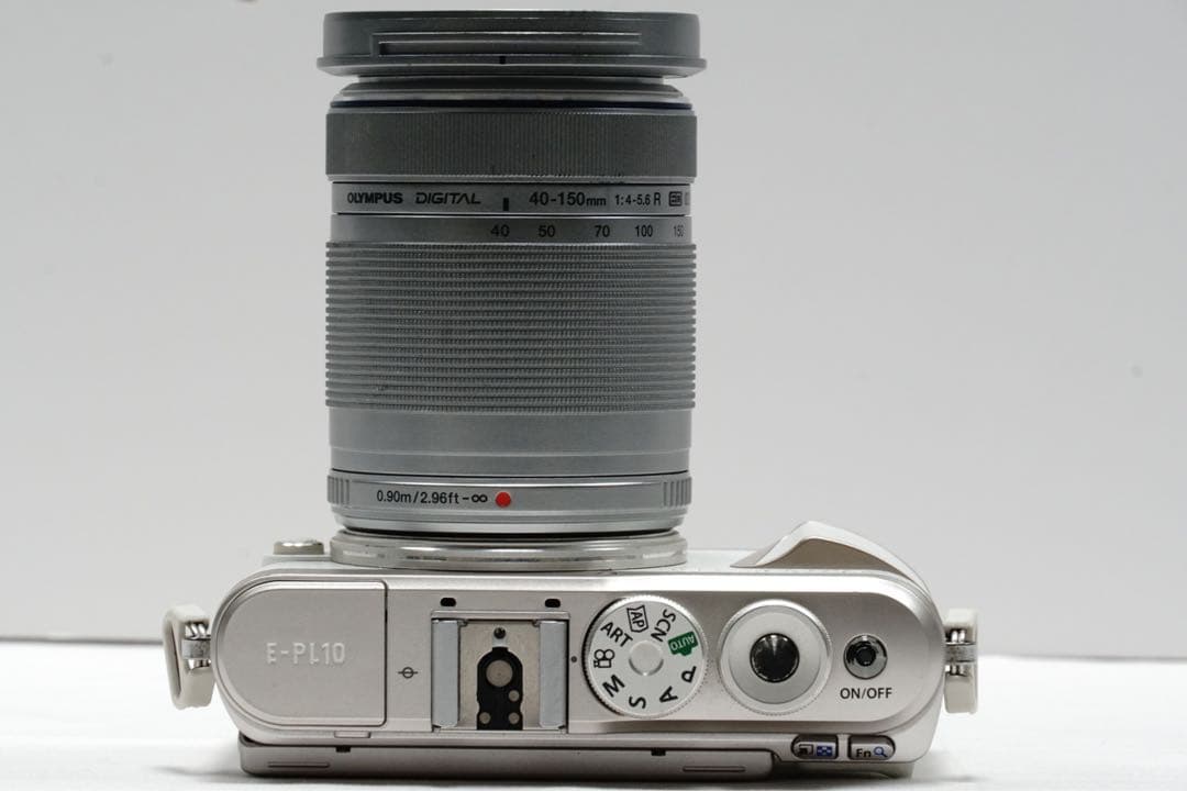 美品 OLYMPUS PEN E-PL10 Wi-Fi ショット数少ない