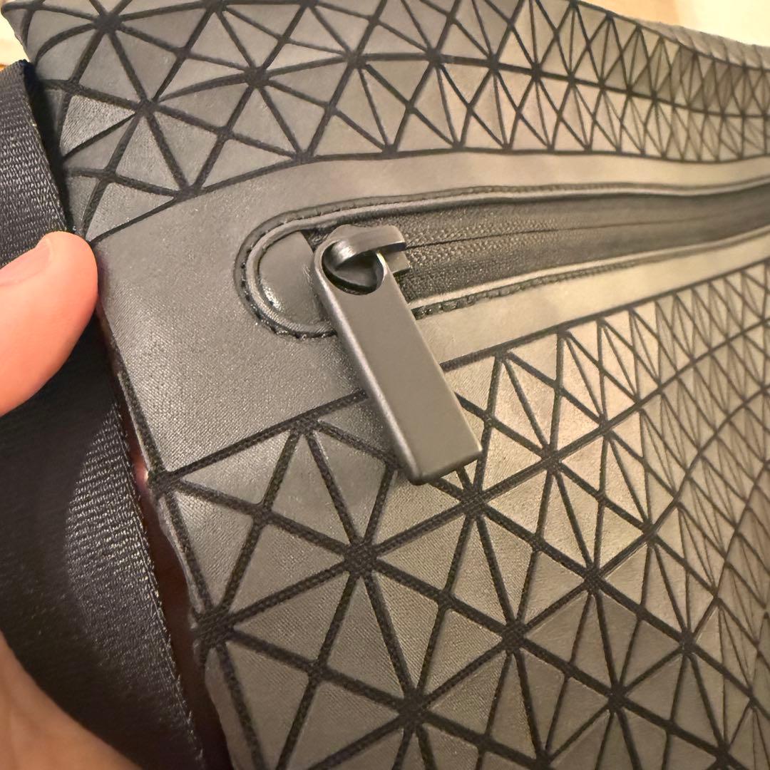 【極美品】BAO BAO ISSEY MIYAKE メッセンジャーバッグ