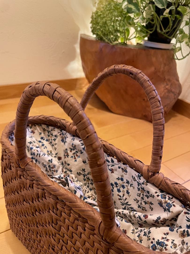 国産　信州山葡萄籠バッグ　内布付き　網代編み　保護猫支援
