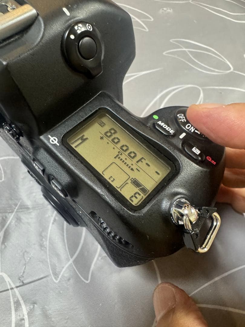 【美品 ジャンク】Nikon ニコン F100 ボディ