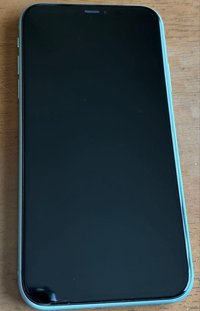 iPhone11(グリーン) ＋iPhone11用のガラスフィルム(1枚)