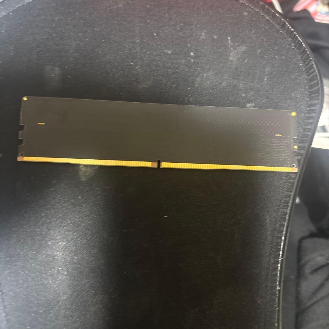 Crucial 16GB DDR5 メモリ W5G5200C16S-16G