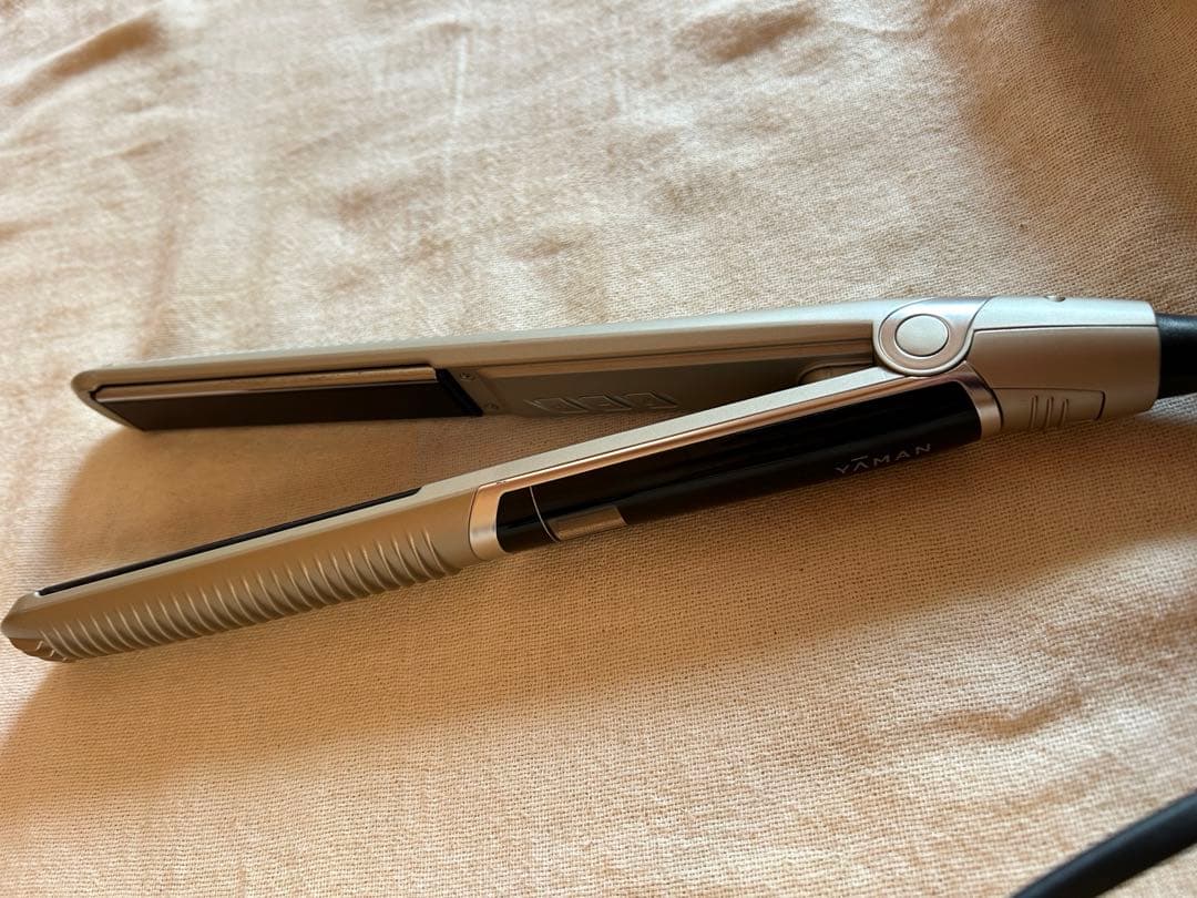 ヤーマン YA-MAN スムースアイロンフォトイオン YJHB0N ヘアアイロン