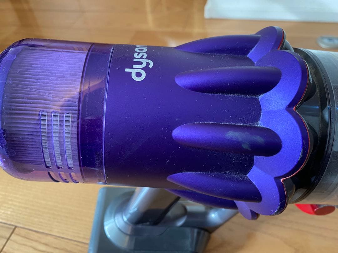 Dyson Digital slim fluffy SV18 本体・スタンド