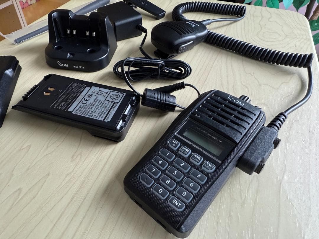 アイコム　IC-T10　icom ict10　おまけ付き