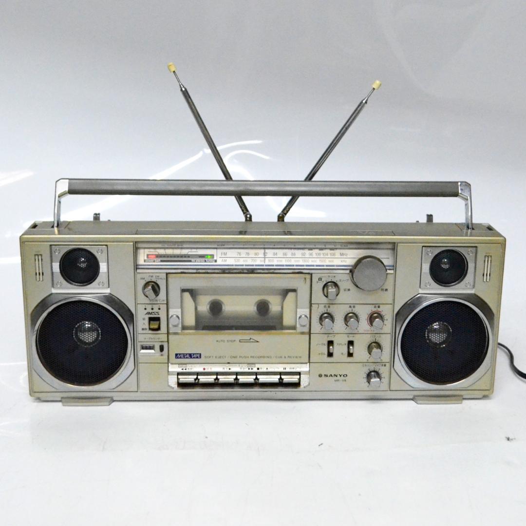 は*ん様 レトロ★SANYO　MR-V8　ラジカセ　三洋　ラジオ確認　ジャンク