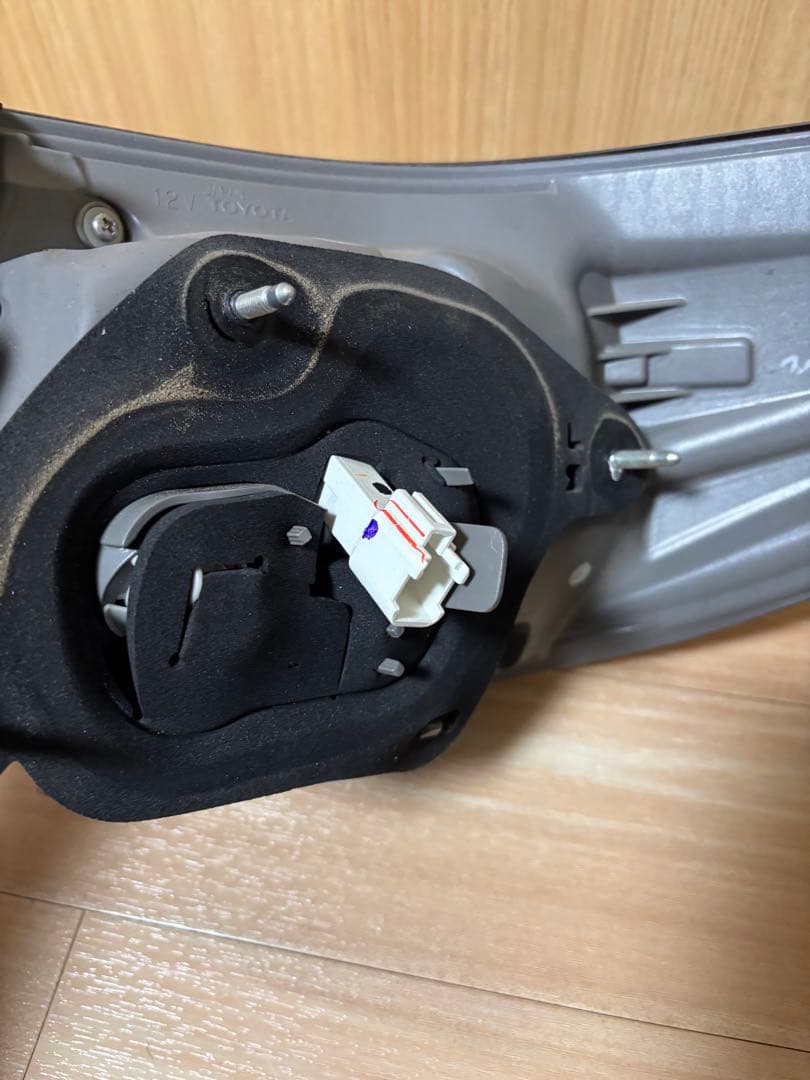 マークx grx130中期G'S純正テールランプ