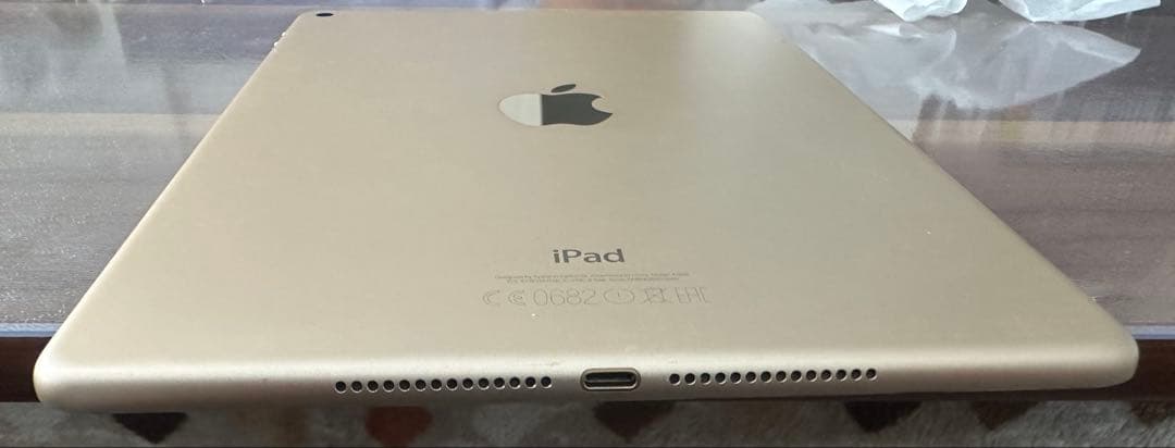 iPad Air 2 ゴールド 64GB 美品！