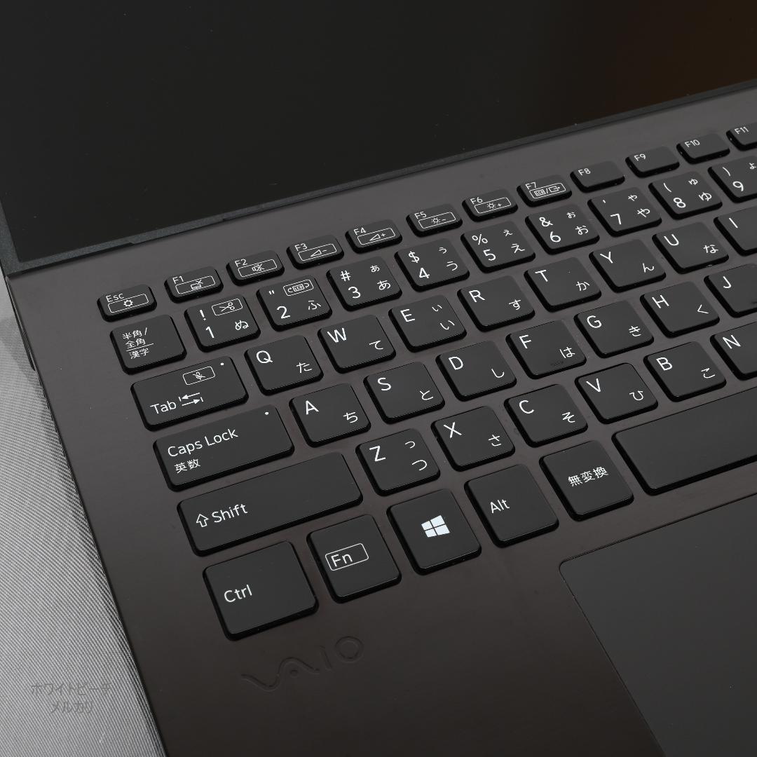 美品Vaio pro PK 11世代 i5 16G 512G 紫に光るキーボード
