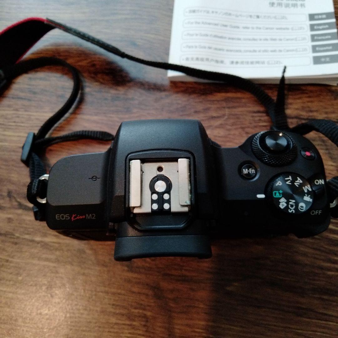 Canon ミラーレス一眼カメラ EOS Kiss M2 ダブルズームキット 黒