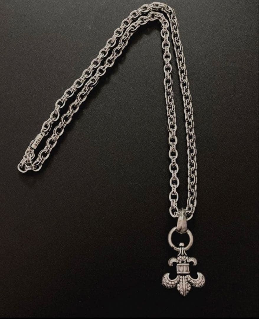 ダイヤ　フレア　ペーパーチェーン　ネックレス