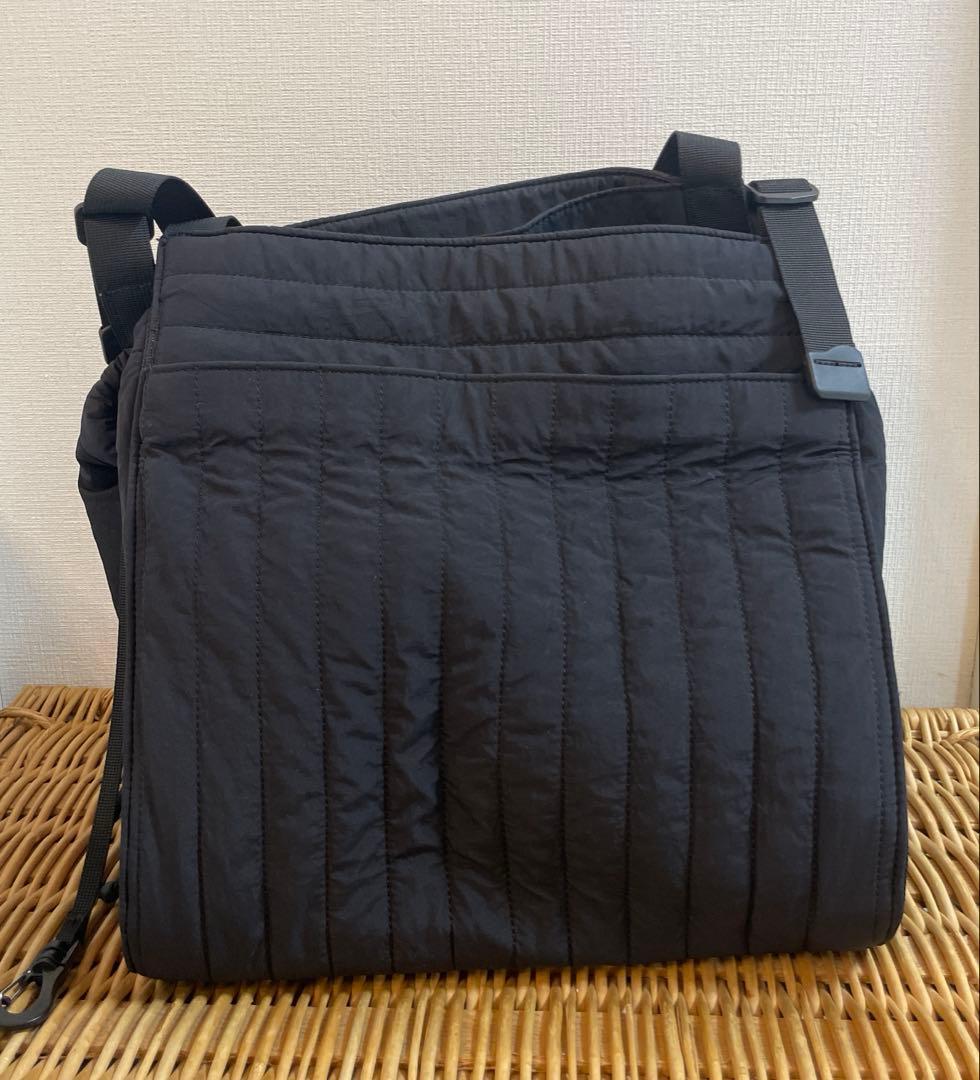 【セール中金曜まで美品！】黒SOLPRESA キルティングトートマザーズバッグM