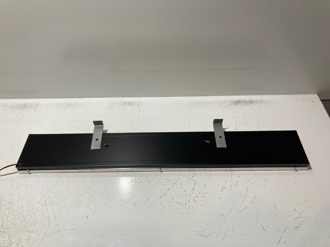 ワンマンアンドン802カーテンレール挟み込み取り付け仕様