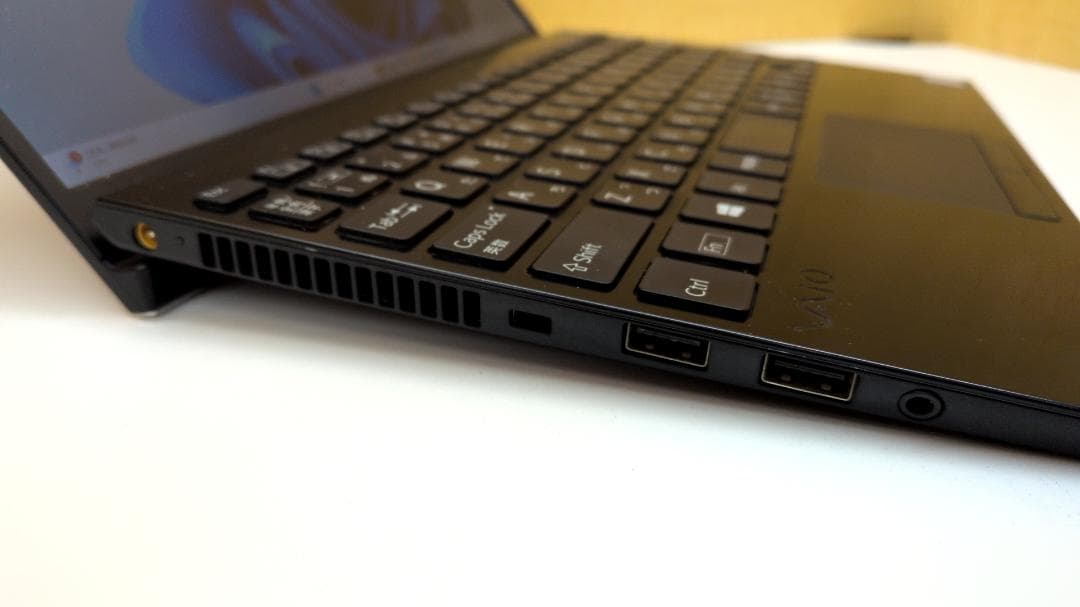 設定済み✨軽い・薄い・使いやすい！VAIOノートPC マニュアル付（K033）