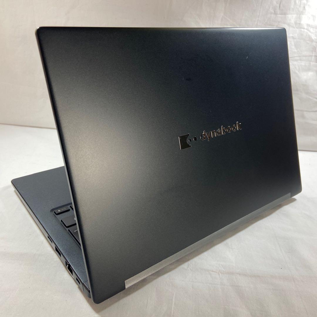 ★2022年製★ 超軽量モデル SSD512GB dynabook F19