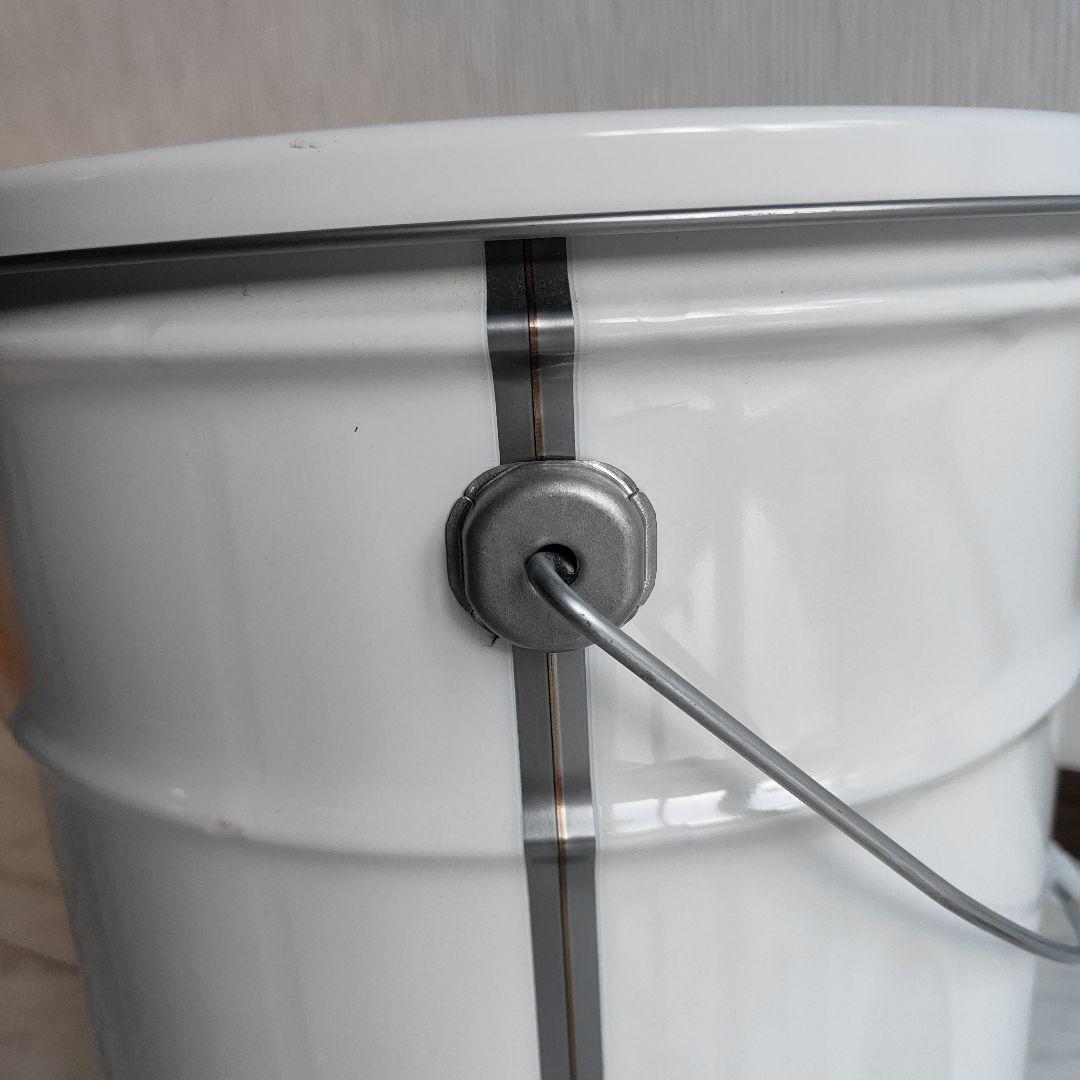 【レア】adidas 白 バケツ 蓋付き椅子、収納