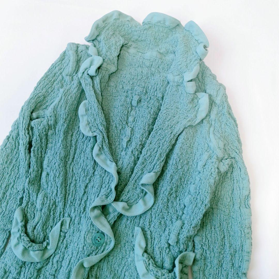 【ミー　イッセイミヤケ】プリーツ　カーディガン　フリル　シワ加工　ロゴ　羽織り