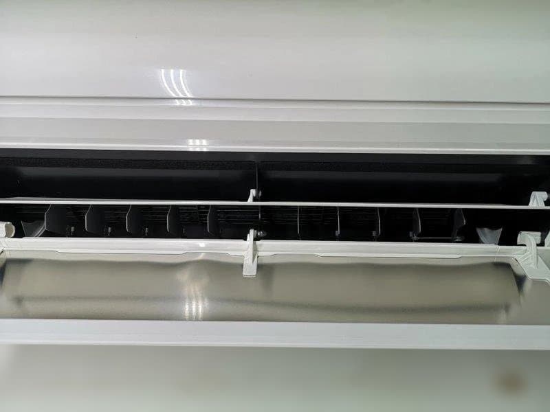 神奈川県内は無料工事、配送付き、室外機セット)日立8畳 2023年式 保証あり