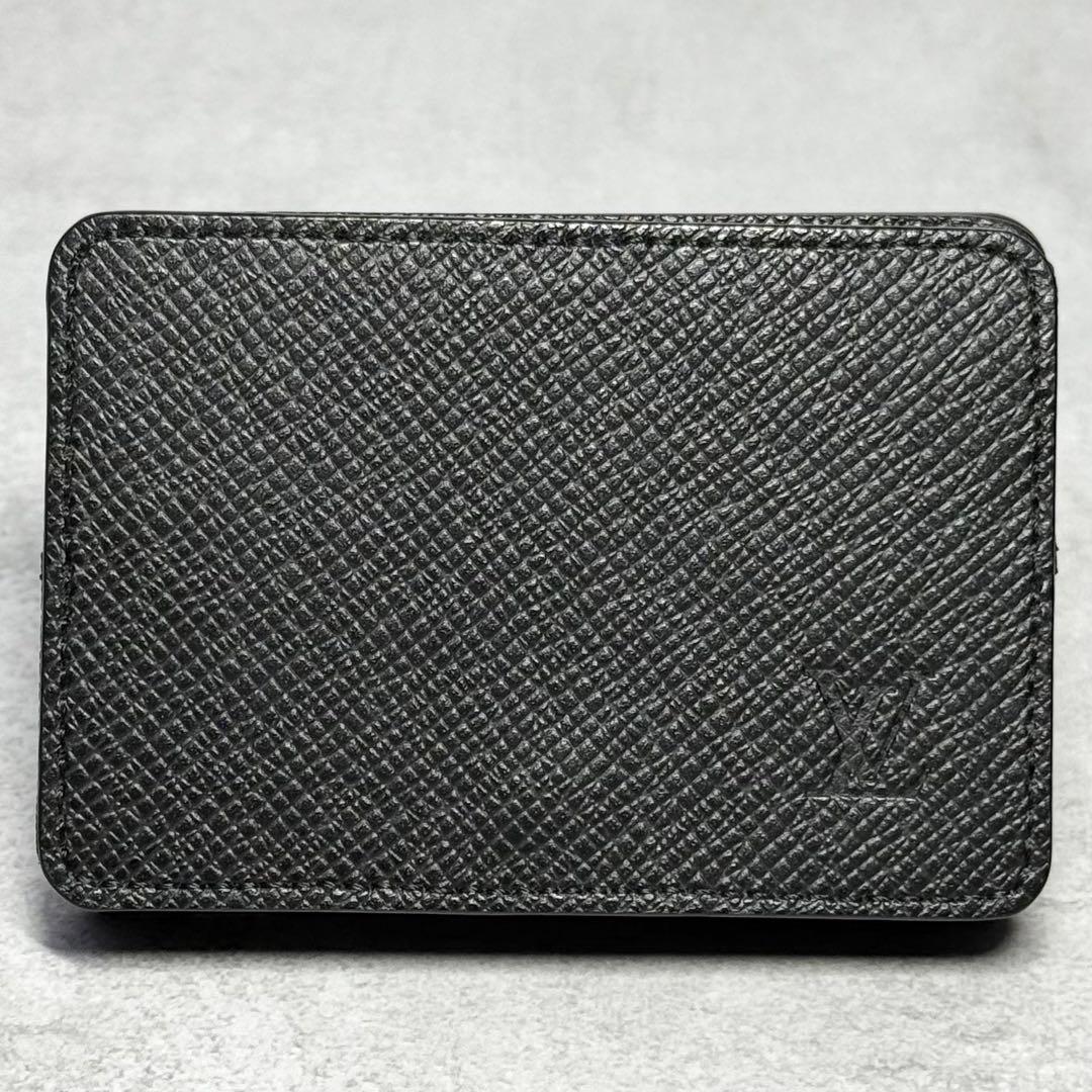 新品同様 ルイヴィトン タイガ ノワール パース 小銭入れ