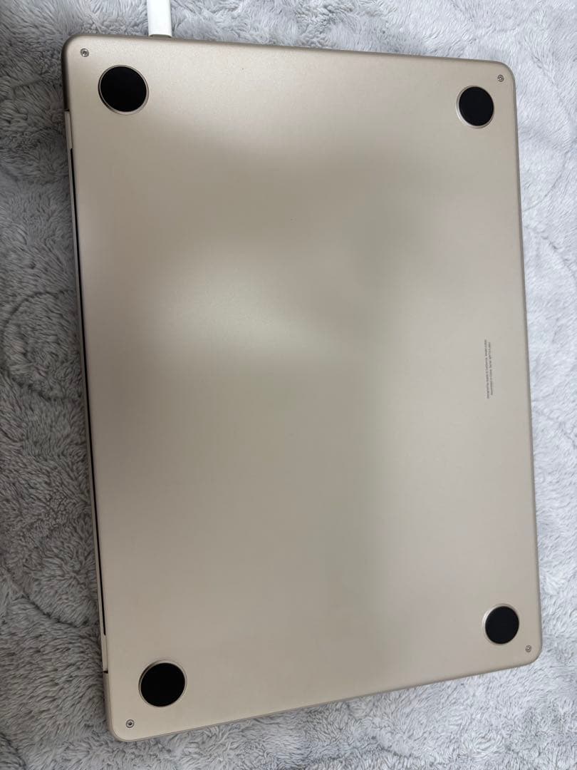 MacBook Air M2 2022 24GB スターライト 中古