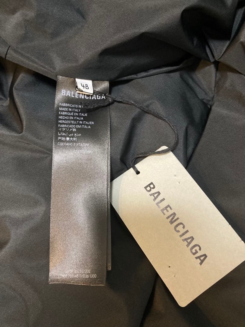 新品55万 Balenciaga バレンシアガ ダウンジャケットパファーブルゾン