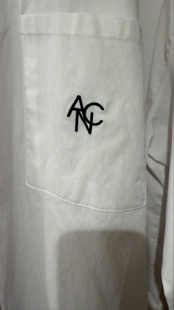 アニーカ　ANIECA ANCポケットシャツ　ロゴ　ホワイト