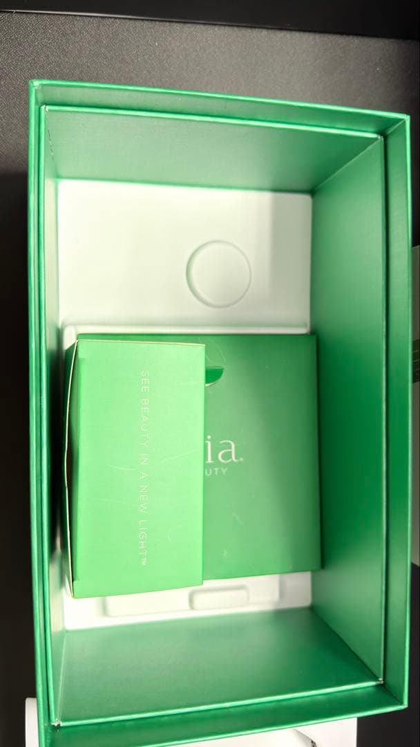 レーザー脱毛器 トリア ホワイト・グリーン