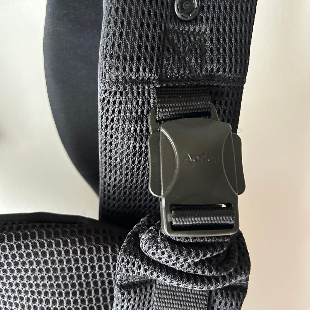 【美品・付属品完備】アップリカ ラクリス 抱っこ紐 ブラック 2024年購入