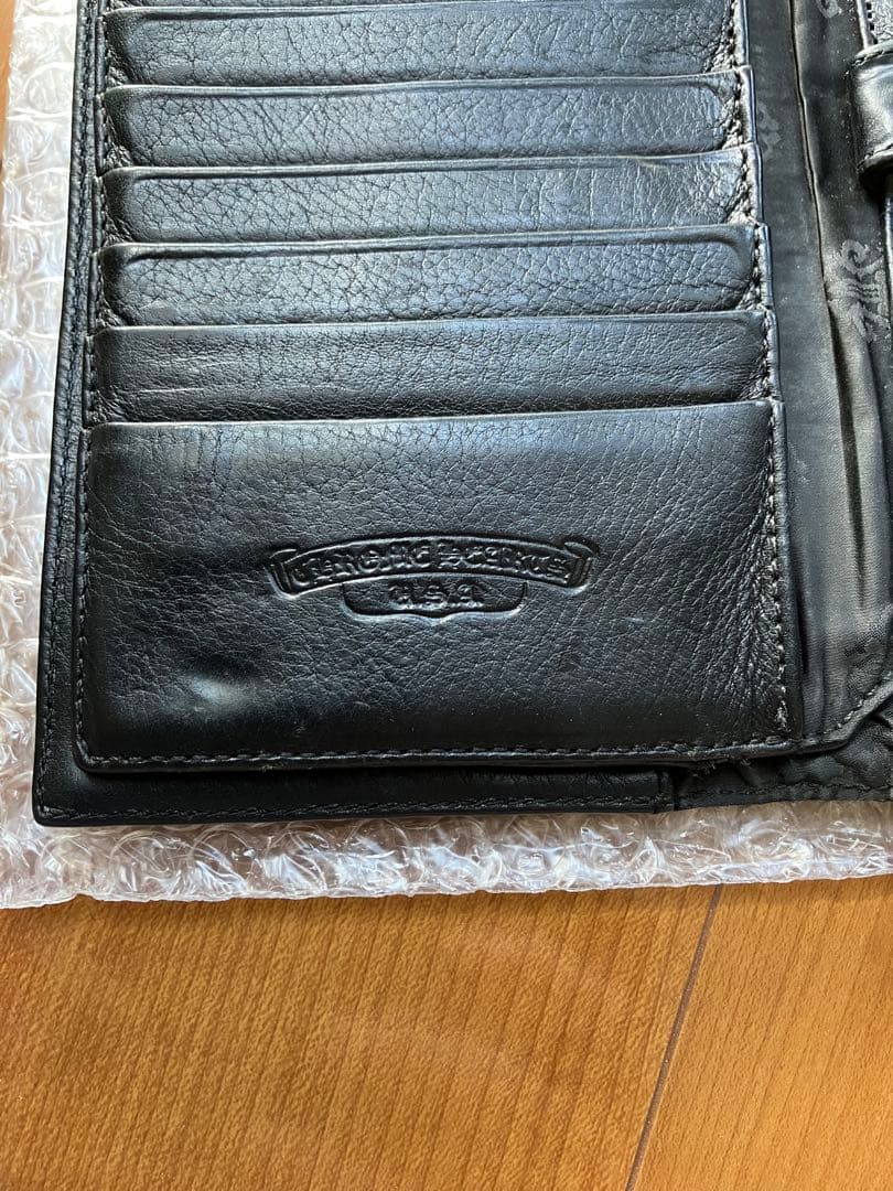クロムハーツ　ウェーブウォレット　クロスボタン