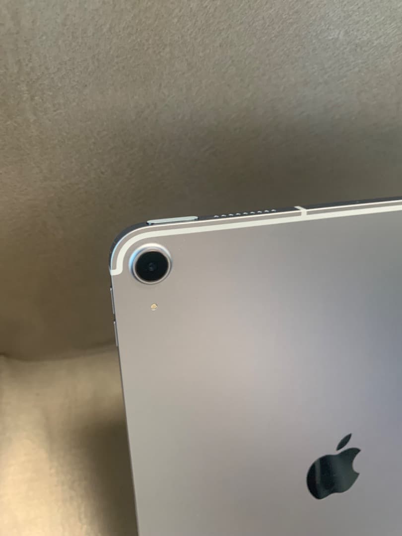 美品 iPad Air 第4世代 64GB Wi-Fi +Cellular版