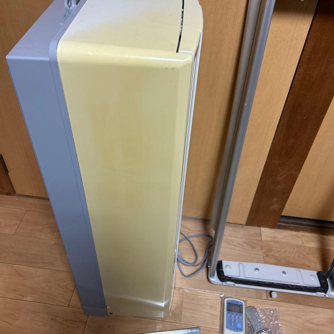 2022年 CORONA コロナ 窓用エアコンウィンドエアコン CW-1622R