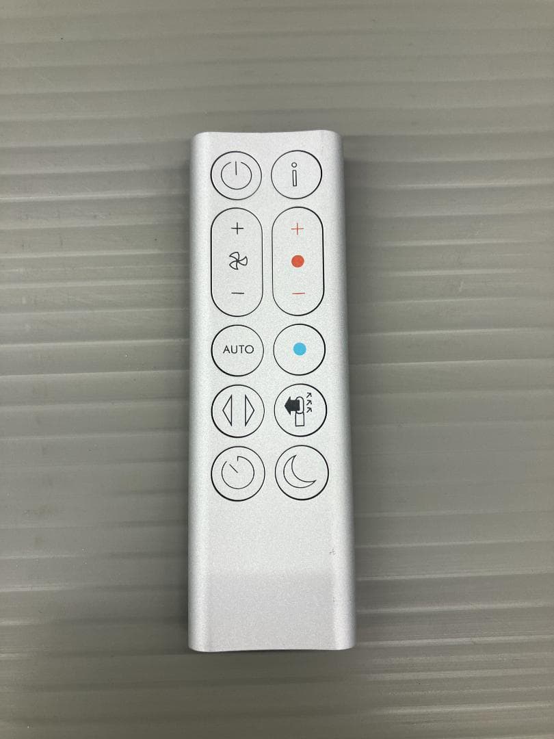 ダイソン 空気清浄機付きファンヒーター HP04 2018年製