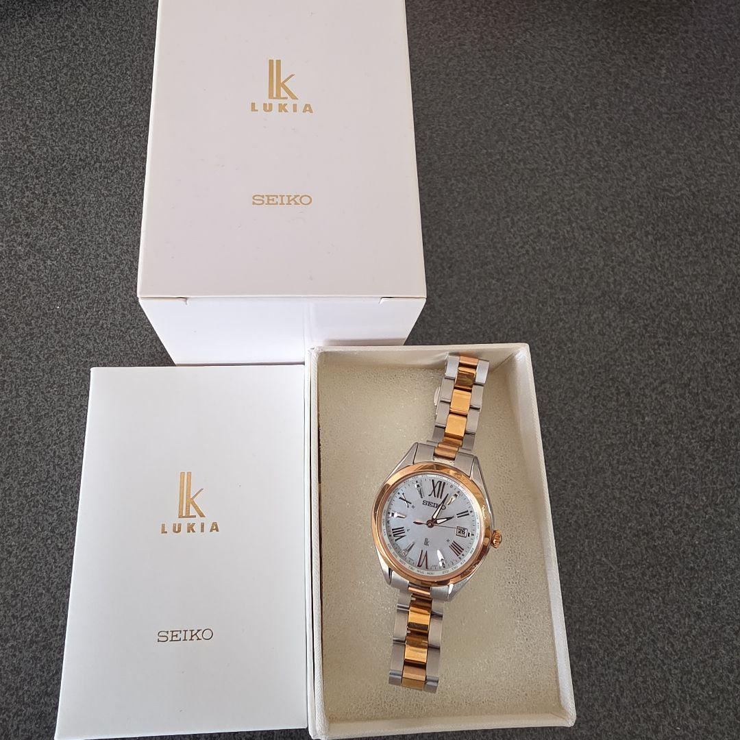 ももはな　SEIKO/LUKIA腕時計 1Pダイヤ 1B35-0AA0