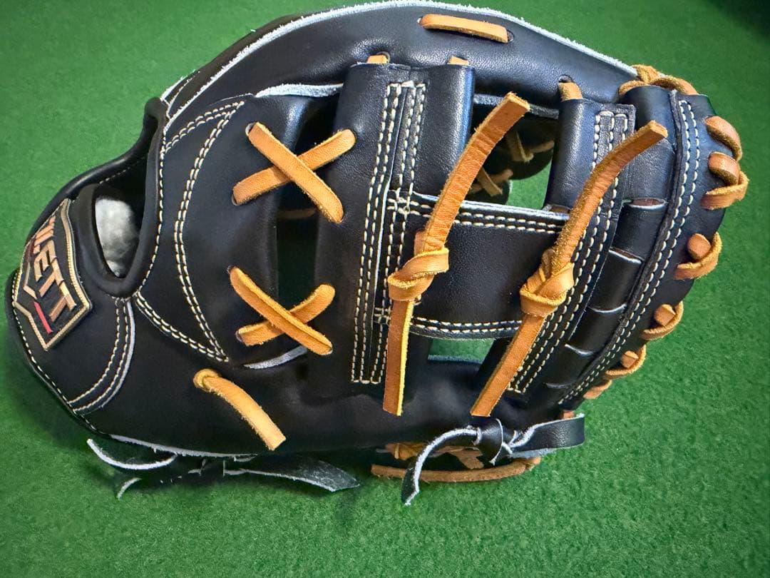 クリスマス特価　ゼット 硬式グローブ　プロステイタス サイズ4 25年5月購入