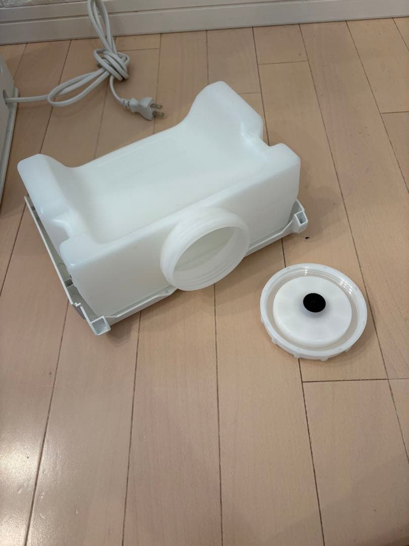 美品 ダイキン　加湿機能付　空気清浄機　2021年製　mck55y-w