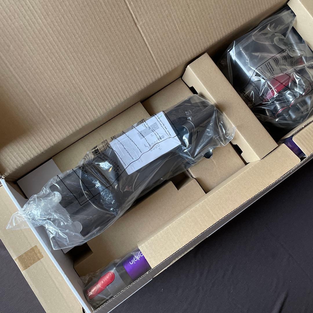 ダイソン◎フラフィV7 クリーナーセット