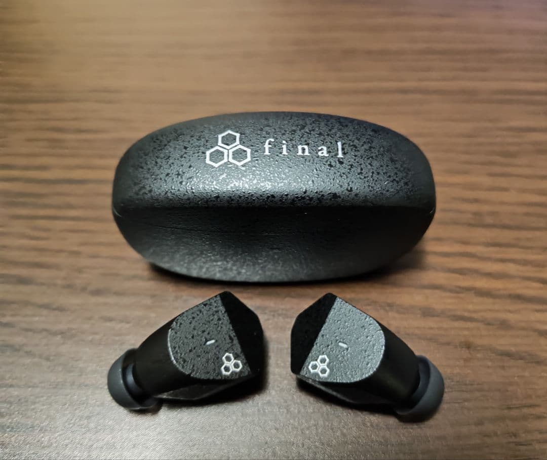 final ZE3000 ブラック ワイヤレスイヤホン