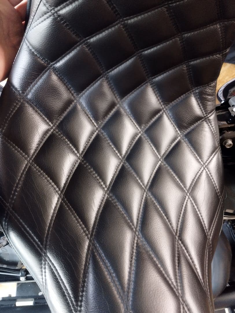 ハーレー　コルビン　BMC　シート　FXLRS