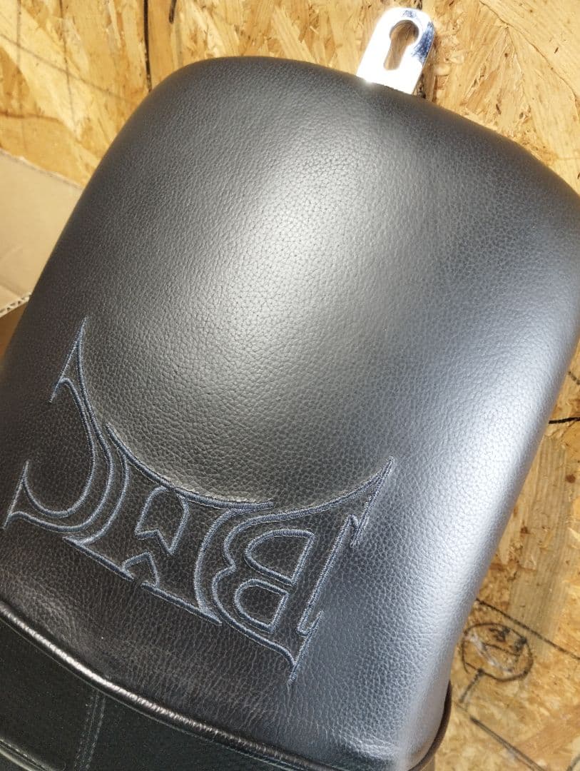 ハーレー　コルビン　BMC　シート　FXLRS