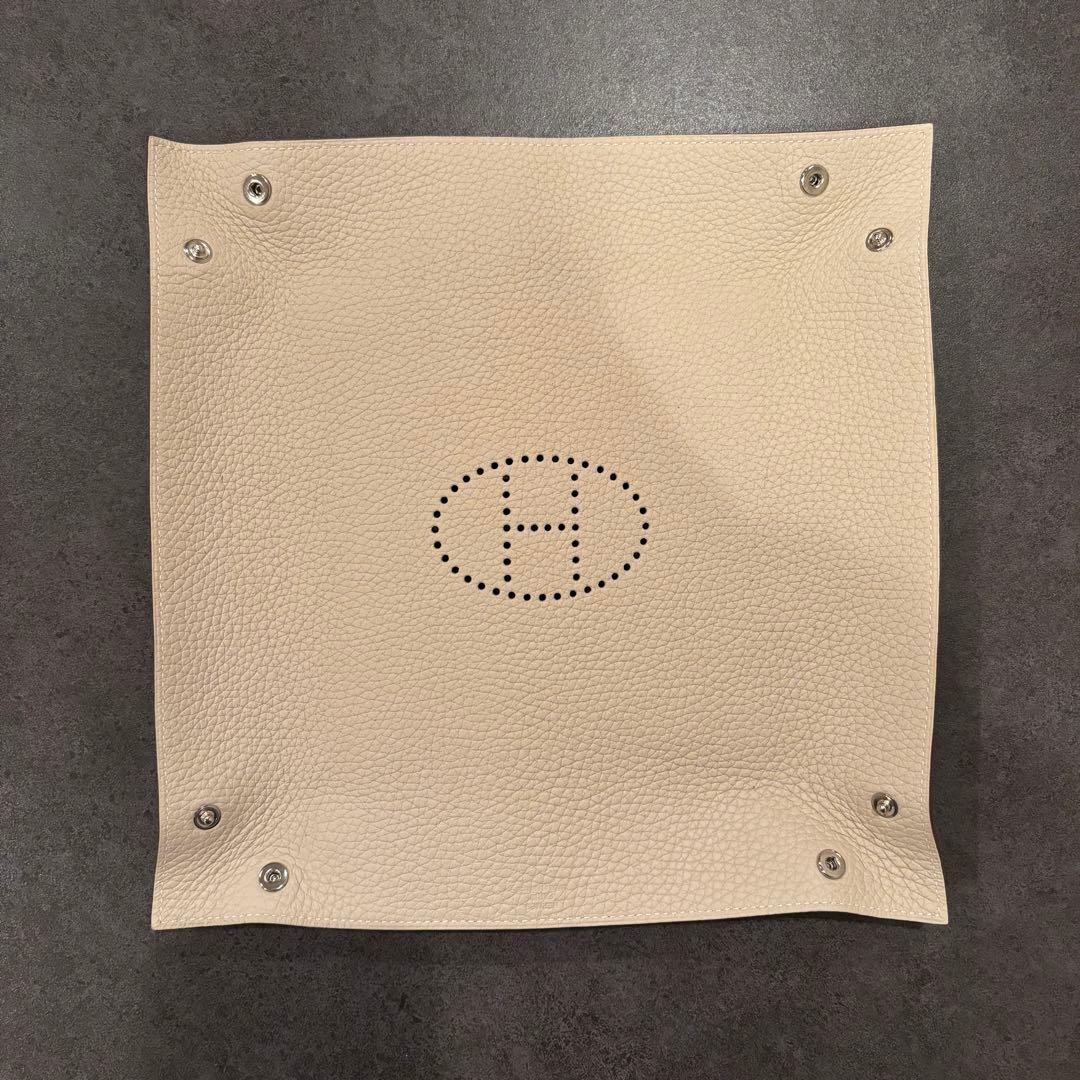 エルメス　ヴィドポッシュ　レザートレー