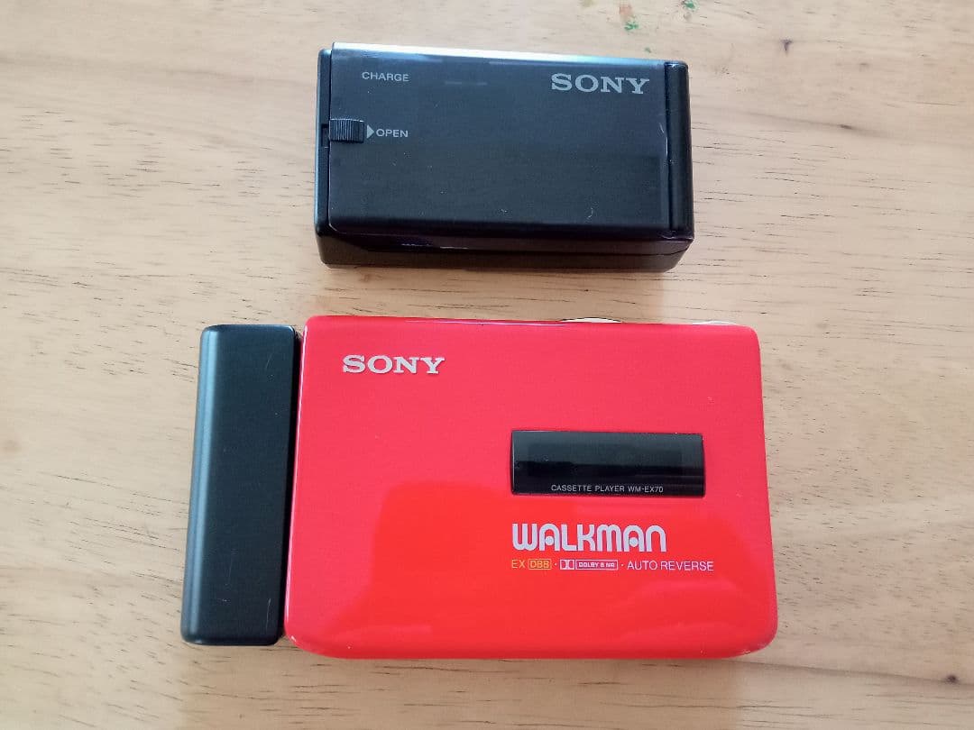 SONYウォークマン WM-EX70 & バッテリーチャージャー
