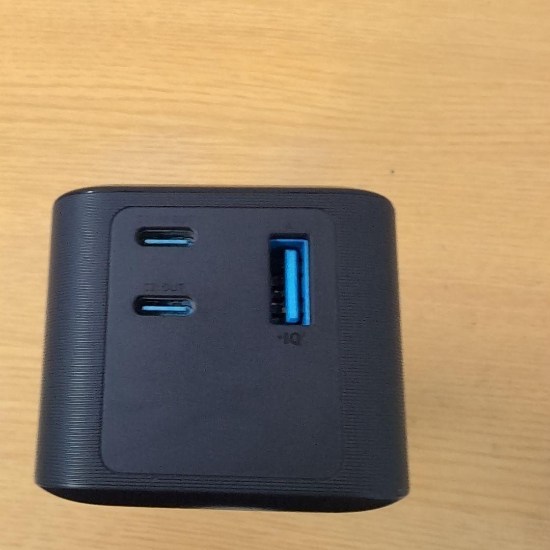 スマホアクセサリー ANKER 737 POWER BANK (POWERCORE 24000)