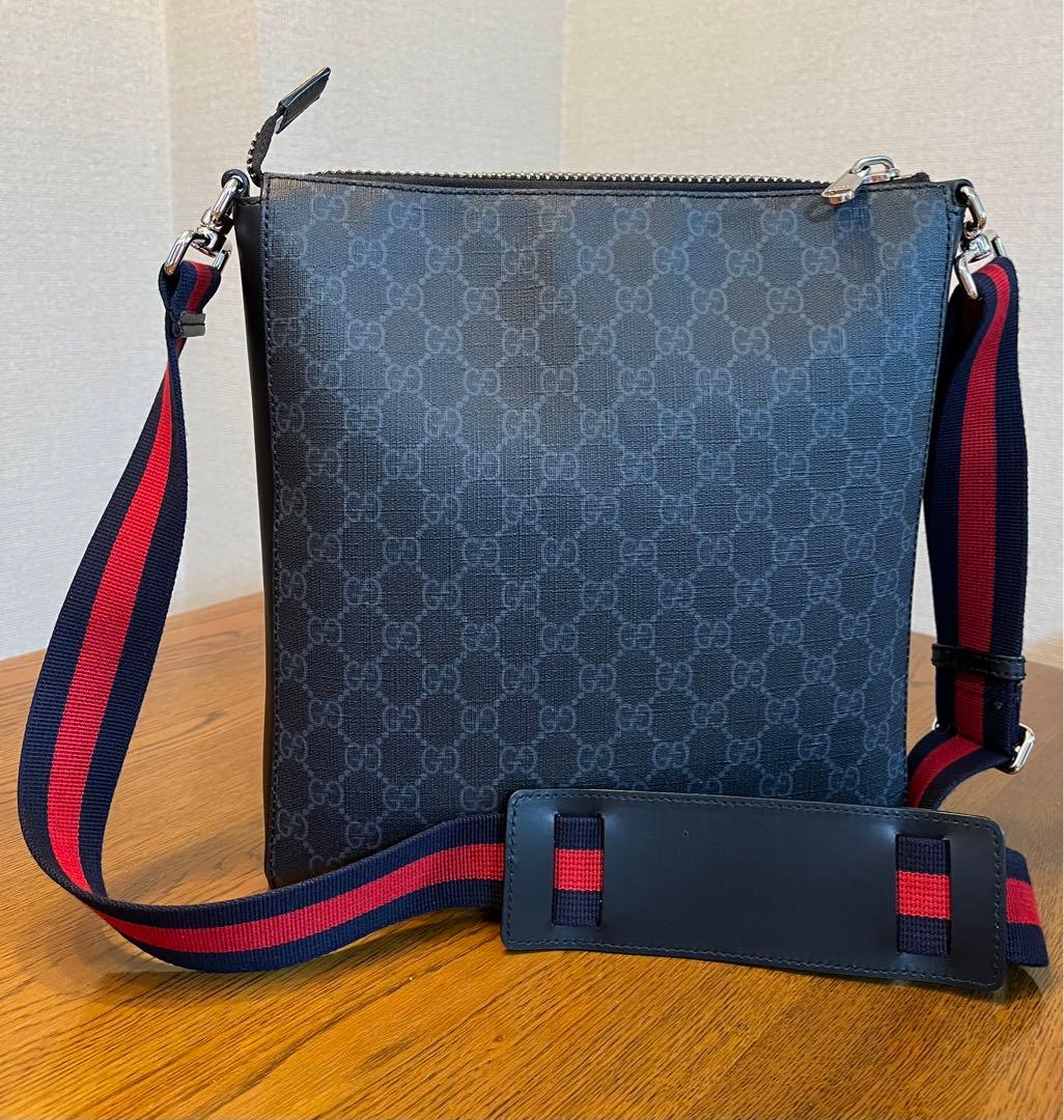 GUCCI GGスプリームキャンバスメッセンジャーバック16万→8万円大幅値下げ