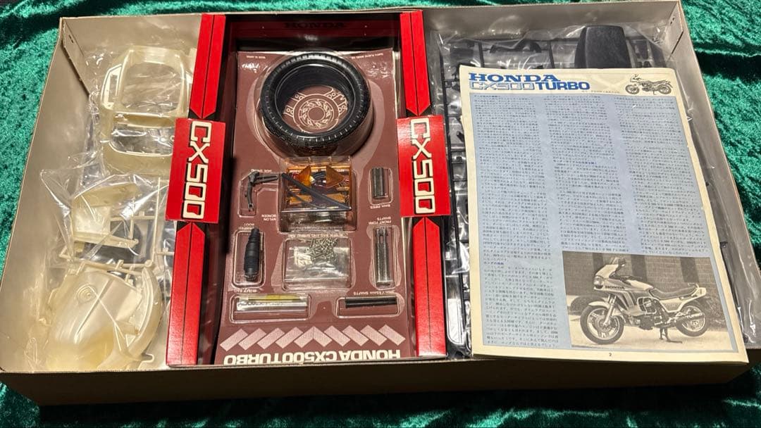 【未組立】ホンダCX500TURBO 1/6