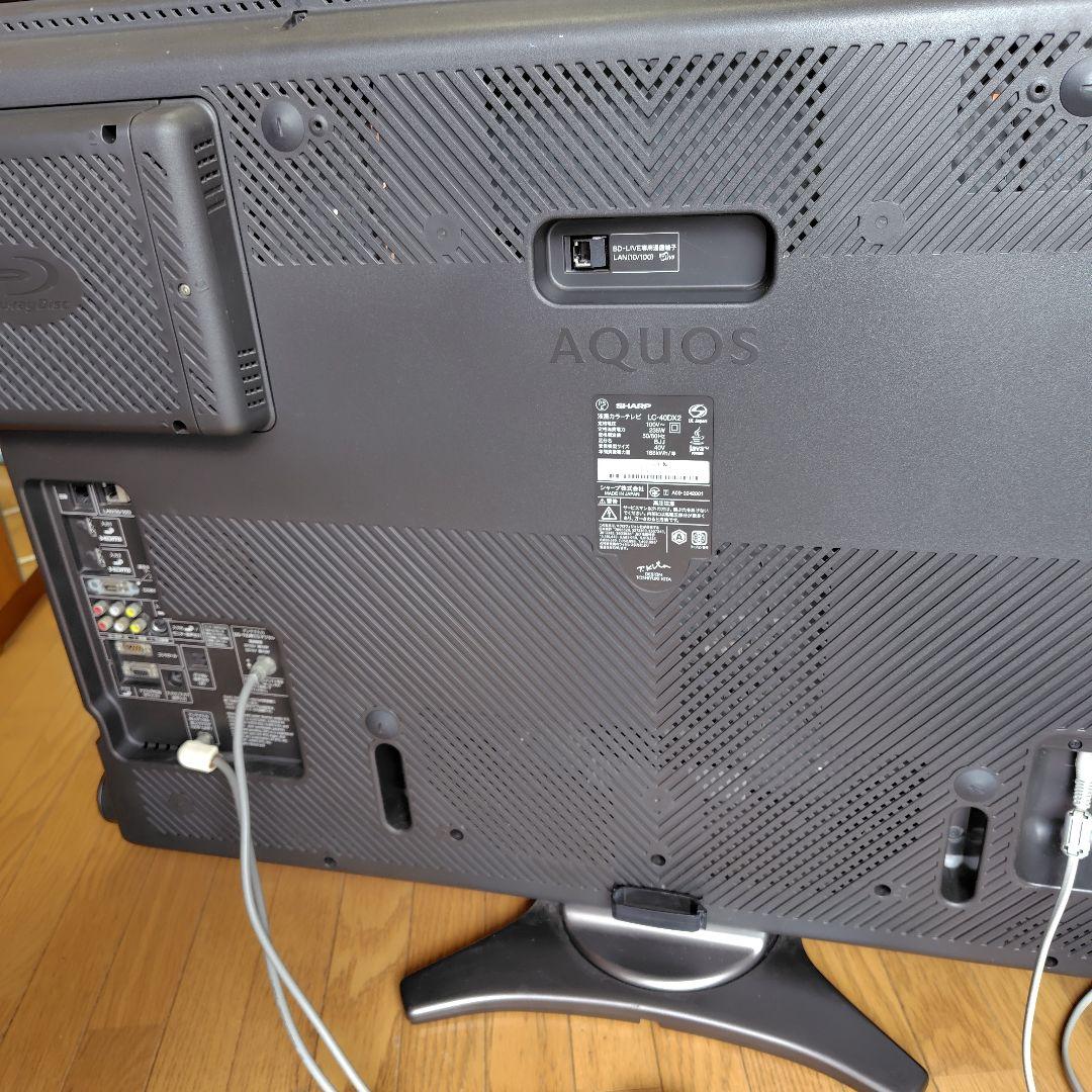 世界の亀山モデル　テレビAQUOS　LC40AE7 40インチ